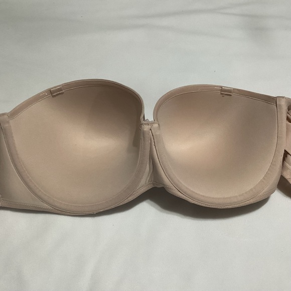 Torrid Curve 46D Strapless Beige Push-up Bra Like New - Picture 3 of 4